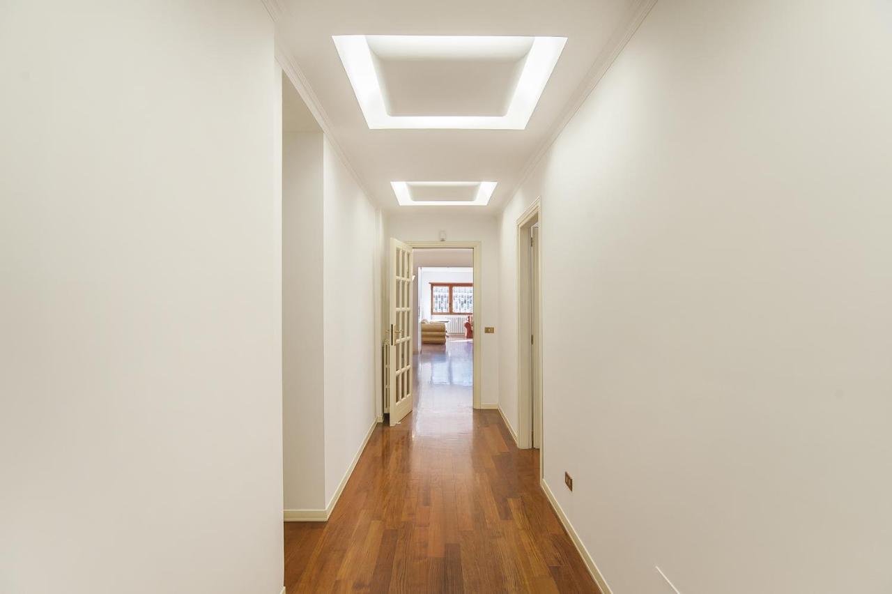 רומא Eur Luminous And Large Family Terrace Apartment מראה חיצוני תמונה